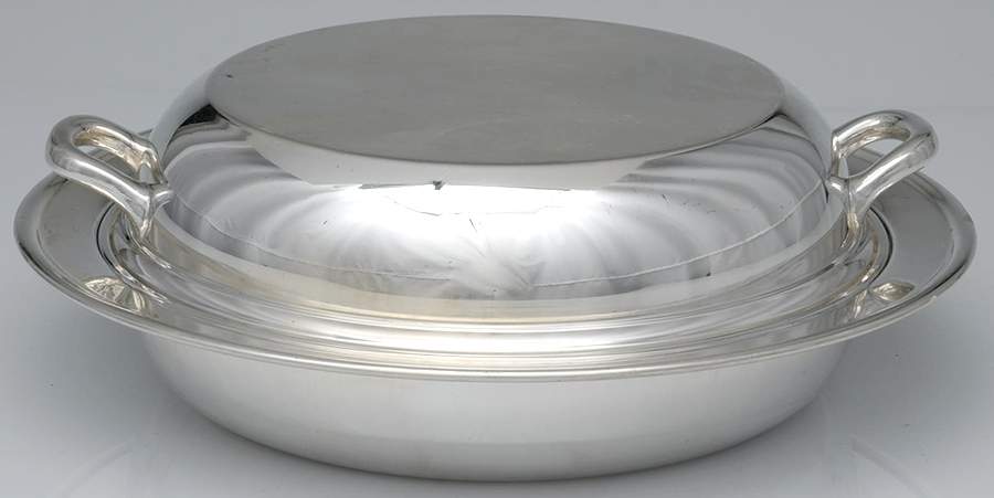 Silverplate Hollowware 13" Round Covered Vegetable by Unknown Manufacturer-1