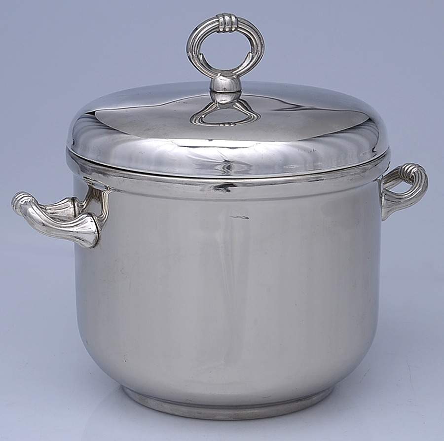 Silverplate Hollowware Ice Bucket with Lid by Unknown Manufacturer-1