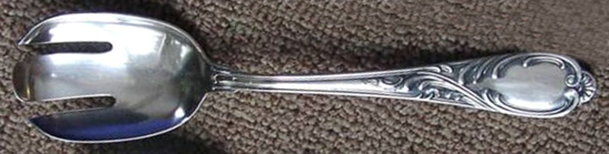 UNF527 (Silverplate) Solid Salad Serving Fork by Unknown Mfg Silver-1