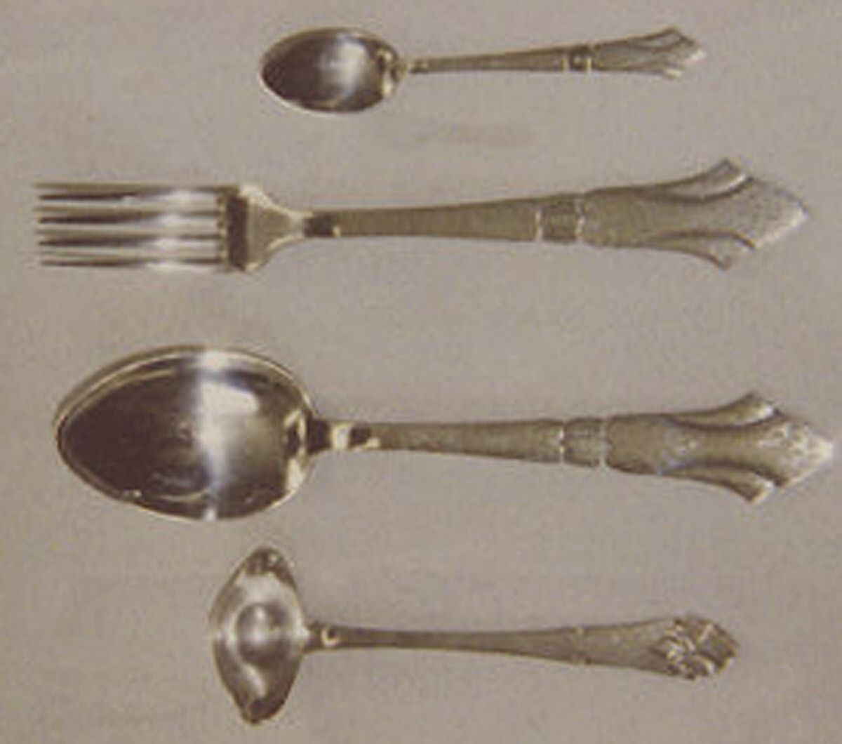 UNF532 (Silverplate) Fork by Unknown Mfg Silver-1