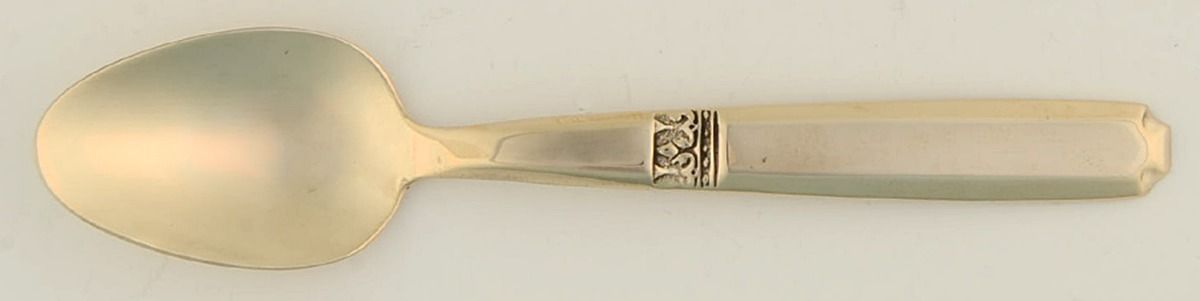 Kings Design (Bronzeware) Teaspoon by Unknown Mfg Silver-1