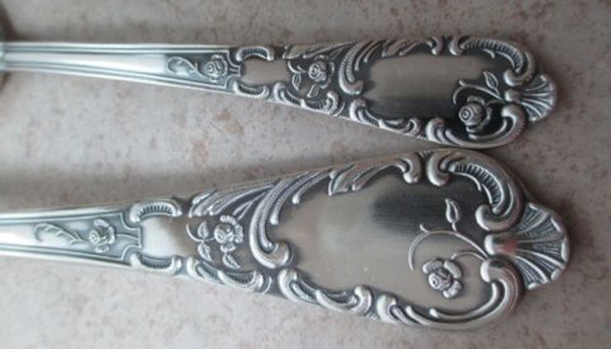 UNF561 (Silverploate) Teaspoon by Unknown Mfg Silver-1