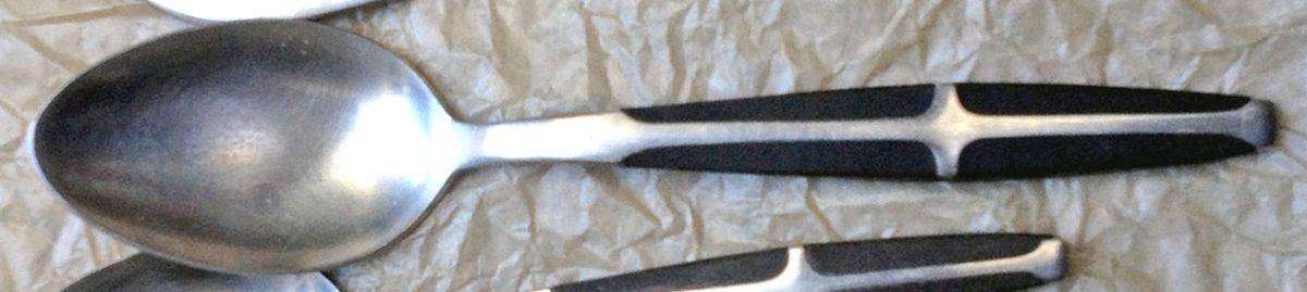 UNF581 (Stainless) Place/Oval Soup Spoon by Unknown Mfg Silver-1