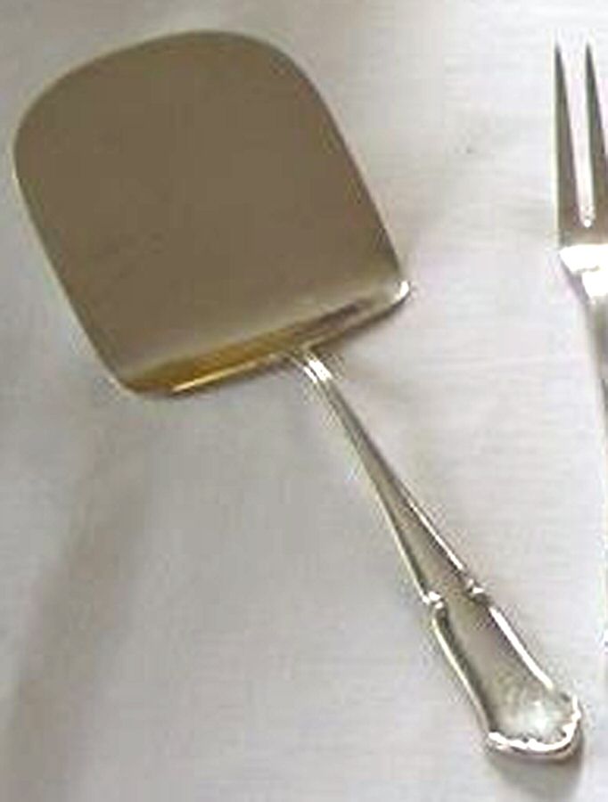 800-12 (Sterling) Solid Waffle Server by Unknown Mfg Silver-1