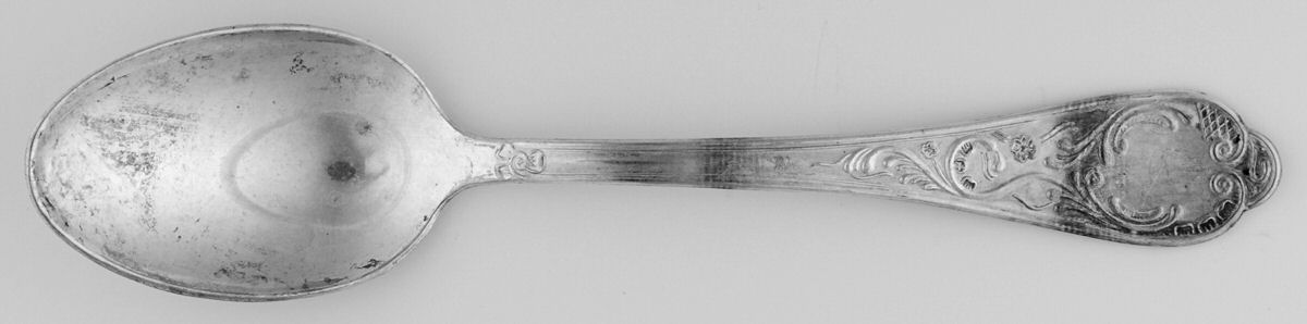 800-18 (Silverplate) Place/Oval Soup Spoon by Unknown Mfg Silver-1