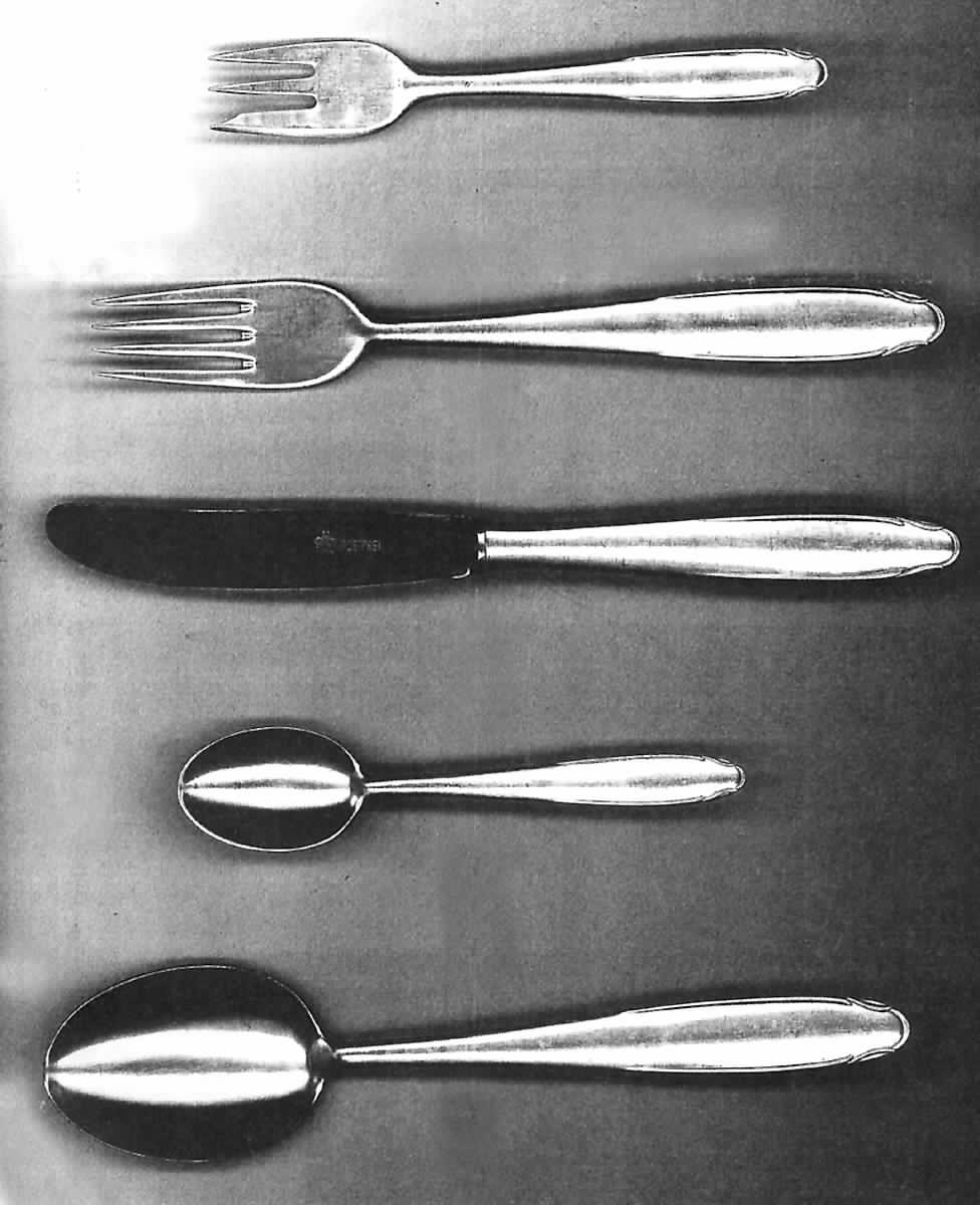 UNF672 (Silverplate) Fork by Unknown Mfg Silver-1