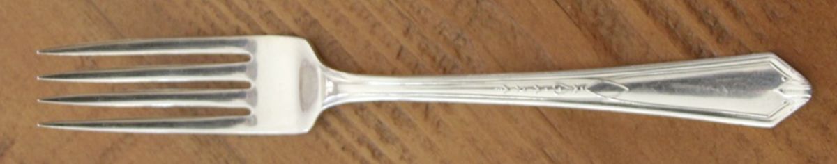 UNF679 (Sterling) Fork by Unknown Mfg Silver-1