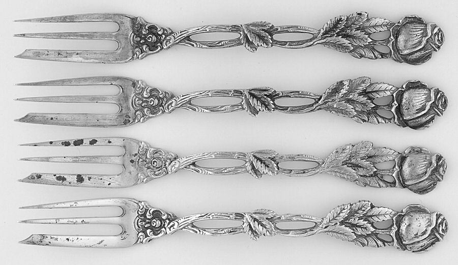 800-46 (Sterling) Individual Pie Fork - Set of 4 by Unknown Mfg Silver-1