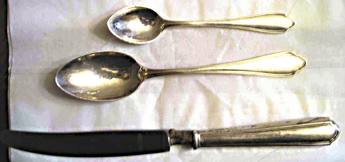 UNF844 (Sterling) Place/Oval Soup Spoon by Unknown Mfg Silver-1