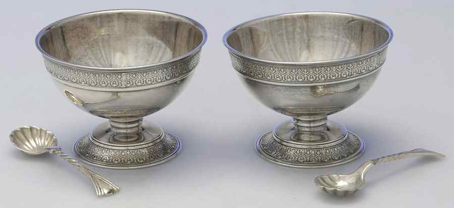 England Sterling Hollowware Open Master Salt W/Spoon (Set of 2) by Unknown Manufacturer-1