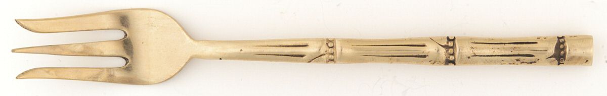 UNF714 (Bronze) Individual Salad Fork by Unknown Mfg Silver-1