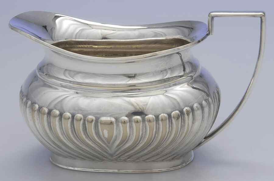 England Silverplate Hollowware Creamer by Unknown Manufacturer-1