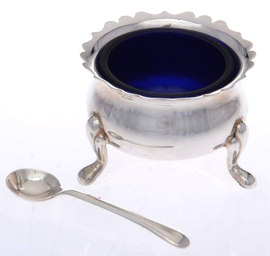 England Silverplate Hollowware Individual Open Salt W/Cobalt Liner & Spoon by Unknown Manufacturer-1