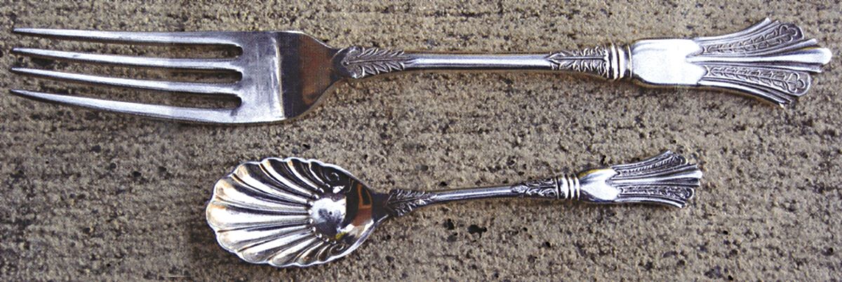 UNF894 (Silverplate) Fork by Unknown Mfg Silver-1