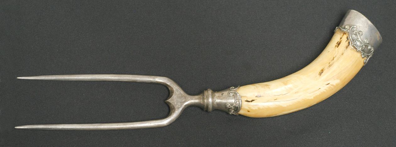 UNF896 (Horn) Large Joint/Roast Holder Fork by Unknown Mfg Silver-1