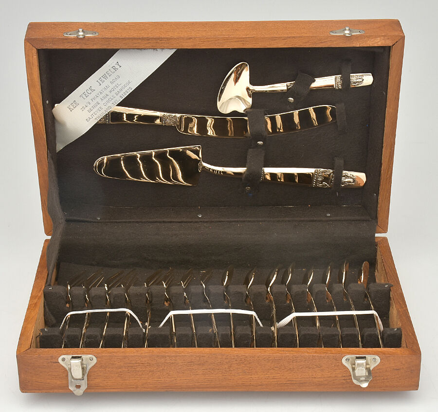 UNF966 (Brass) 20 Piece Dessert Set with Wooden Case by Unknown Mfg Silver-1