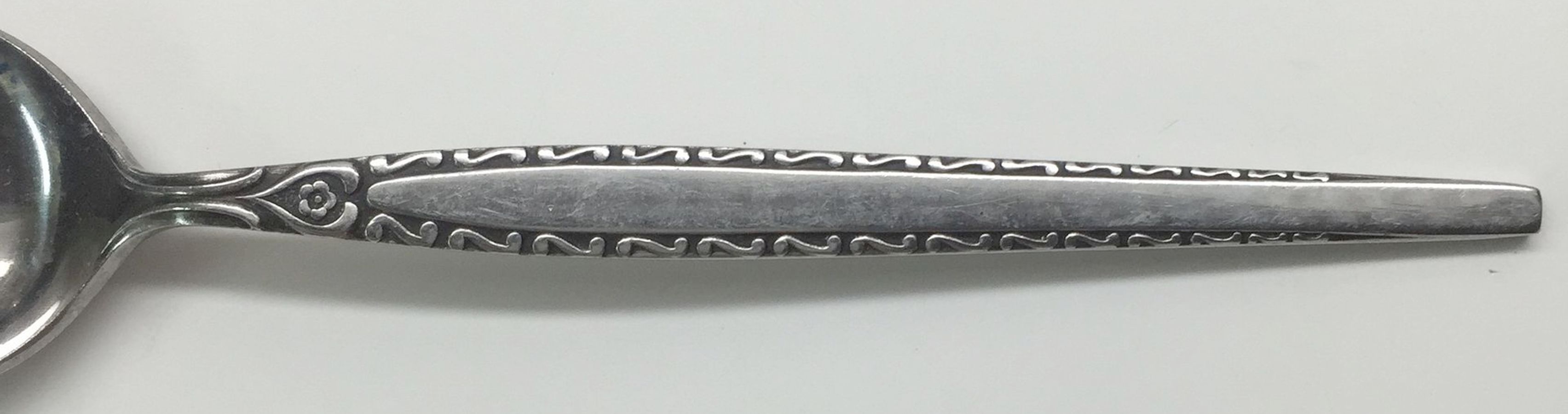 UNF1006 (Stainless, Japan) Teaspoon by Unknown Mfg Silver-1