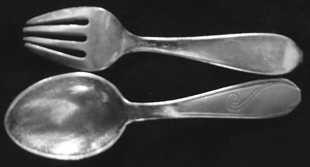 UNF1022 (Sterling) Straight Handle Baby Spoon by Unknown Mfg Silver-1