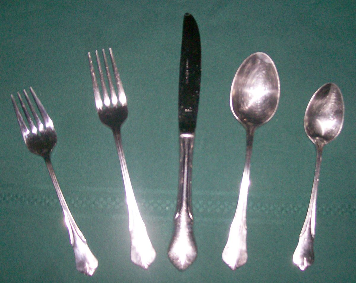 UNF1034 (Stainless) Fork by Unknown Mfg Silver-1