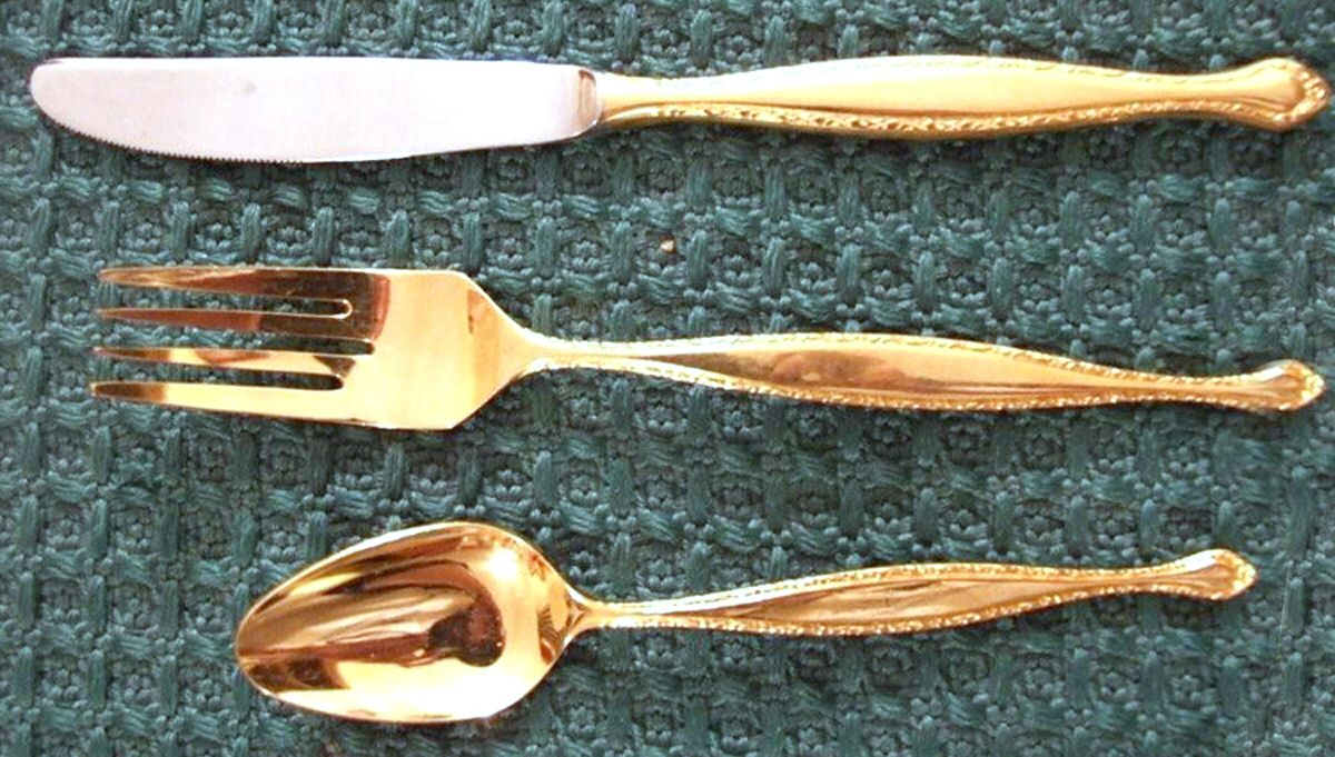 UNF1050 (Gold Electroplate) Fork by Unknown Mfg Silver-1