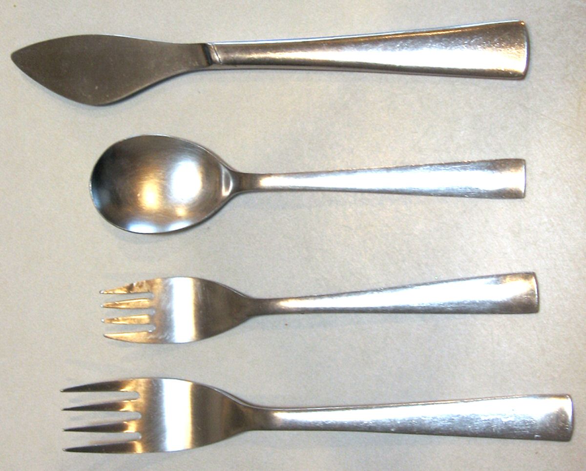 UNF1061 (Stainless) Fork by Unknown Mfg Silver-1
