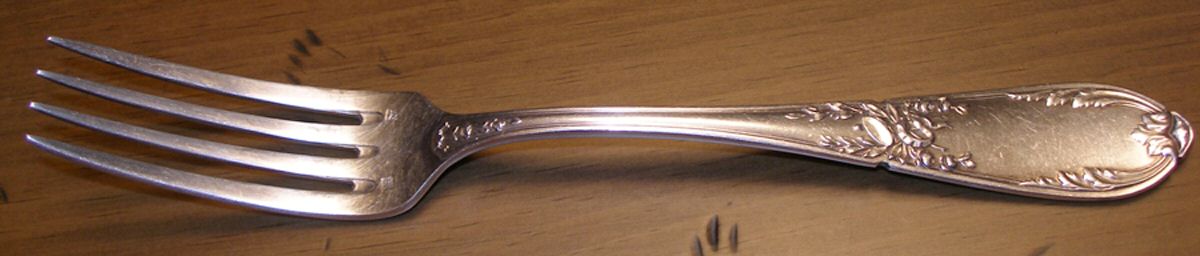 UNF1069 (Silverplate) Fork by Unknown Mfg Silver-1