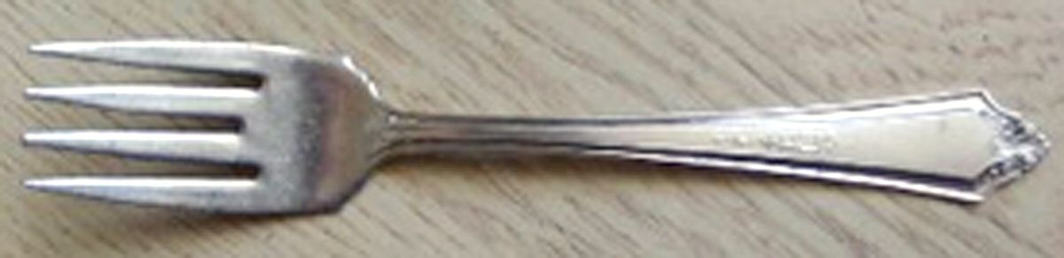 UNF1171 (Silverplate) Fork by Unknown Mfg Silver-1