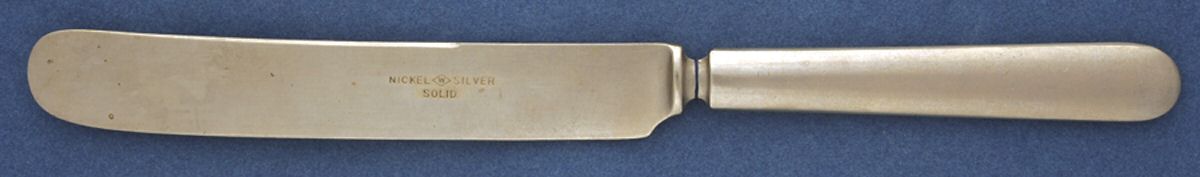 UNF1118 (Silverplate) Old French Solid Knife by Unknown Mfg Silver-1