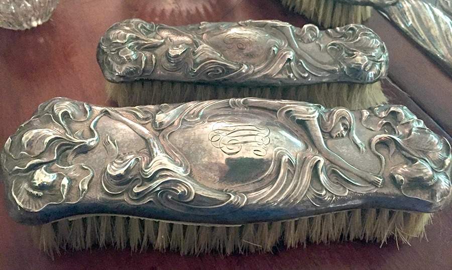 Secret of the Flowers (Sterling, Hollowware) Clothes Brush by Unger Brothers-1
