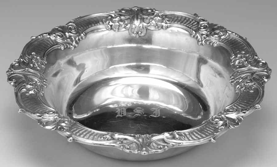 09002 (Sterling, Hollowware) 9" Round Vegetable Bowl by Unger Brothers-1