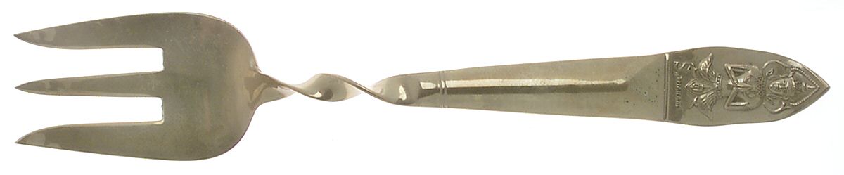 UNF754 (Brass) Large Solid Cold Meat Serving Fork by Unknown Mfg Silver-1