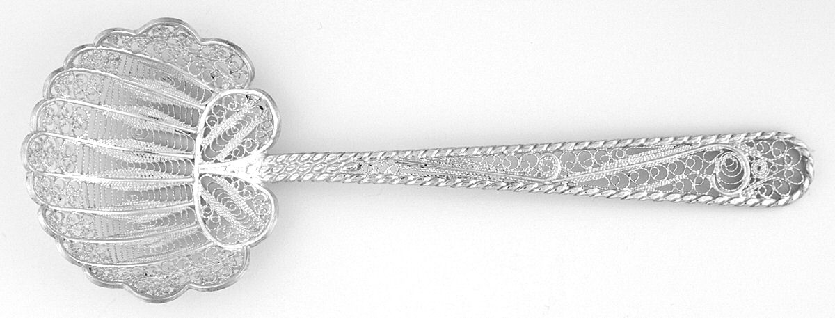 Sterling Filigree Flatware Solid Bon Bon Spoon with Pierced Bowl by Unknown Mfg Silver-1