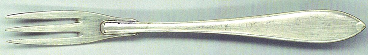 UNF1324 (Silverplate) Cocktail/Seafood Fork by Unknown Mfg Silver-1