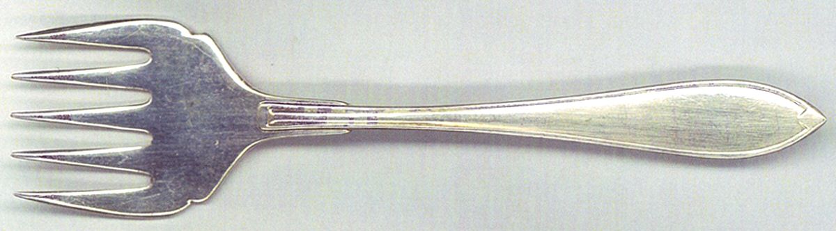 UNF1324 (Silverplate) Large Solid Tined Sardine Serving Fork by Unknown Mfg Silver-1