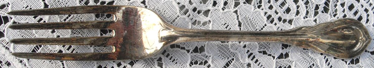 UNF1372 (Silverplate) Fork by Unknown Mfg Silver-1