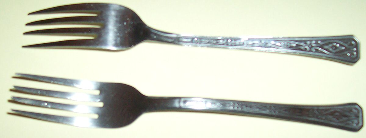 UNF1396 (Stainless) Fork by Unknown Mfg Silver-1
