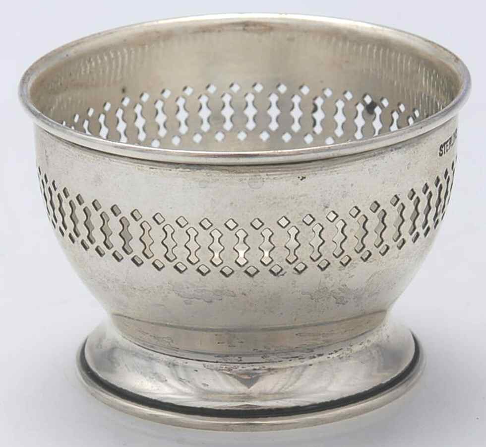 7597 (Sterling, Hollowware) Individual Open Salt-No Cobalt Liner by Unknown Manufacturer-1