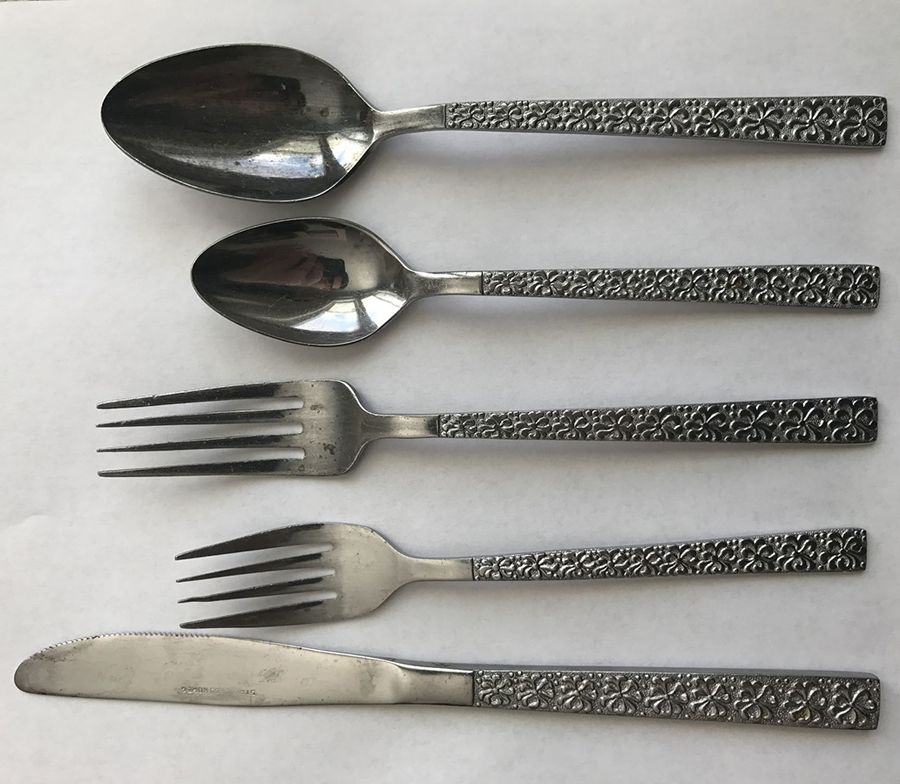 UNF1451 (Stainless) Fork by Unknown Mfg Silver-1