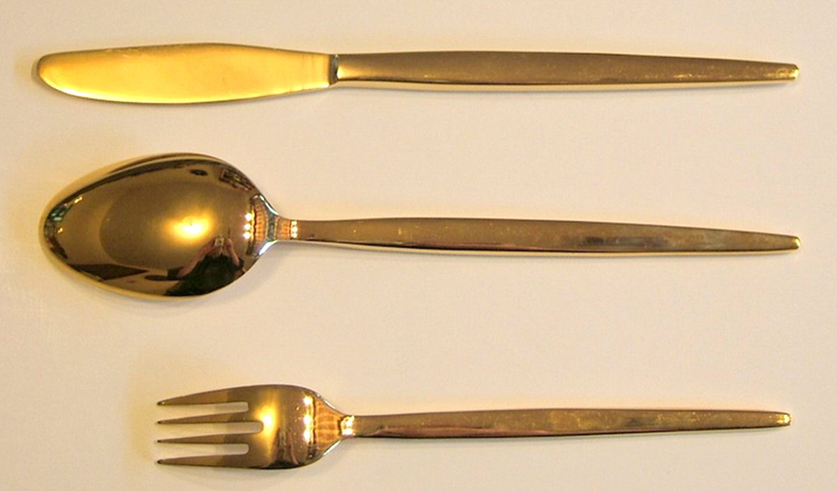 UNF2098 (Gold Electroplate) Grille Fork (Viande) by Unknown Mfg Silver-1