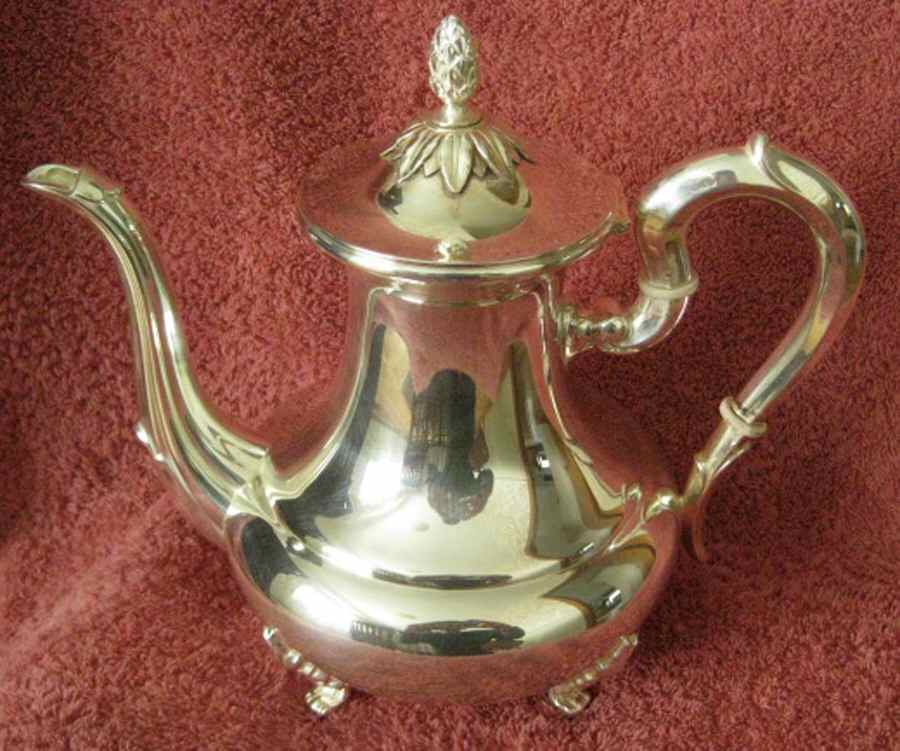 UNH19 (Sterling, Hollowware) Coffee Pot by Unknown Manufacturer-1