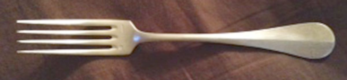 UNF2106 (Silverplate) Fork by Unknown Mfg Silver-1