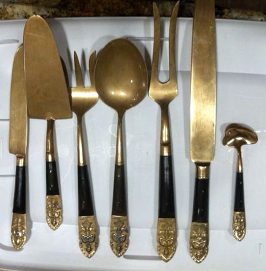 Hong Kong (Brass) Solid Pie Server by Unknown Mfg Silver-1