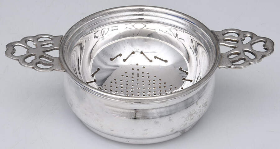 India Silverplate Hollowware-Plain Tea Strainer Over Cup with Stand by Unknown Manufacturer-1