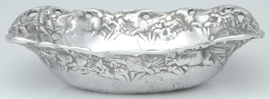 Peltrina Hollowware (Pewter) 13" Oval Vegetable by Unknown Manufacturer-1
