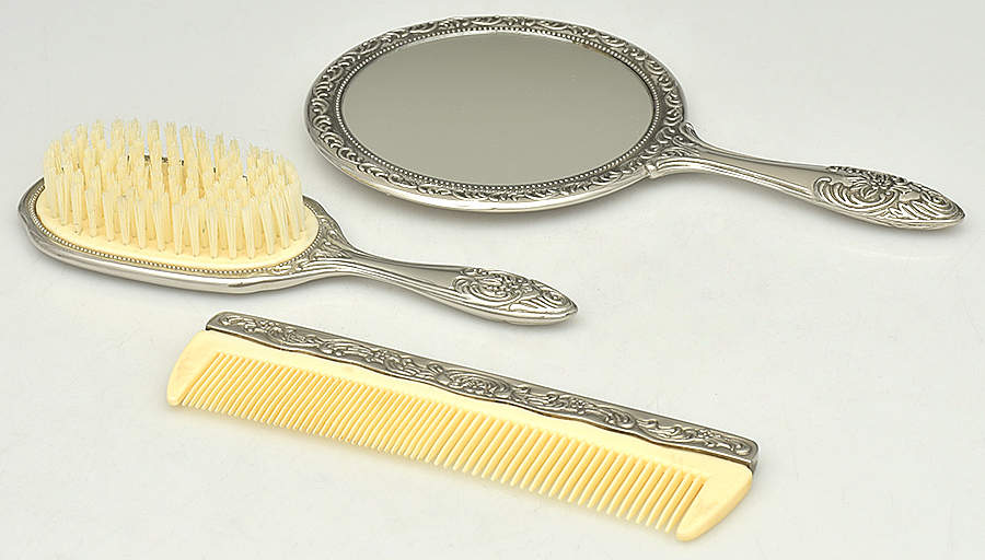 UNH28 (Silverplste, Hollowware) 3-Piece Vanity Set (Brush, Comb and Mirror) by Unknown Manufacturer-1