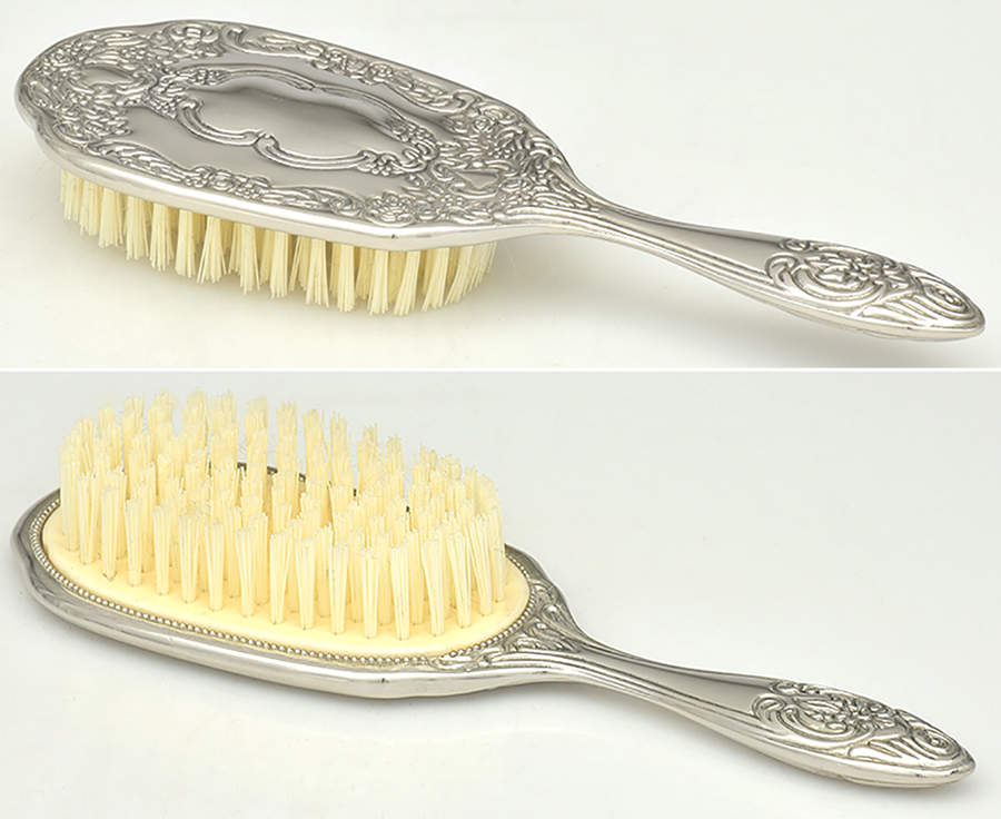 UNH28 (Silverplste, Hollowware) Hair Brush by Unknown Manufacturer-1