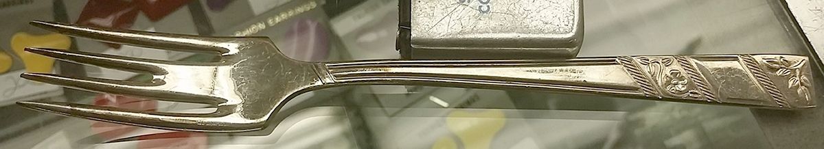 VS22 (SILVERPLATE) Individual Cake Fork by Viners of Sheffield-1