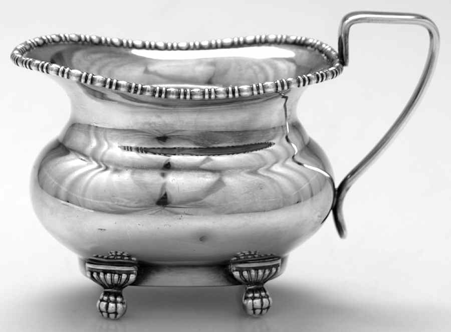 VS49 (Silverplate, Hollowware) Creamer by Viners of Sheffield-1