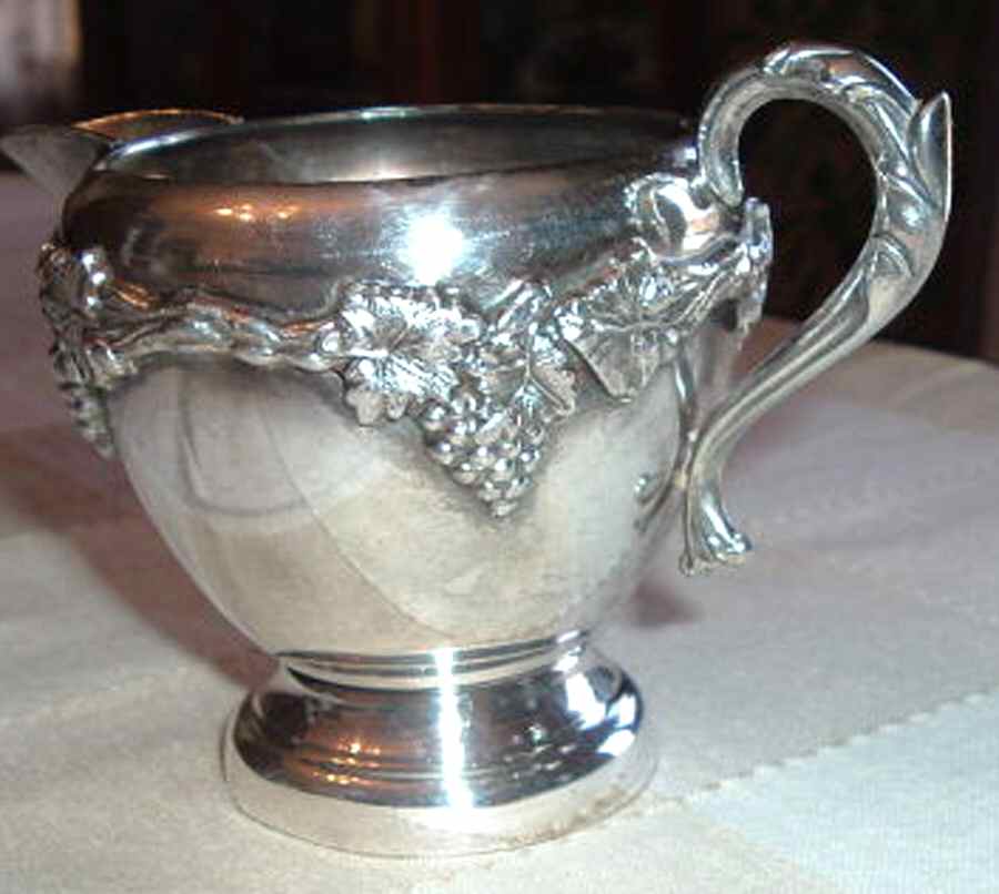 2563 (Silverplate, Hollowware) Creamer by Victoria Silverplate-1
