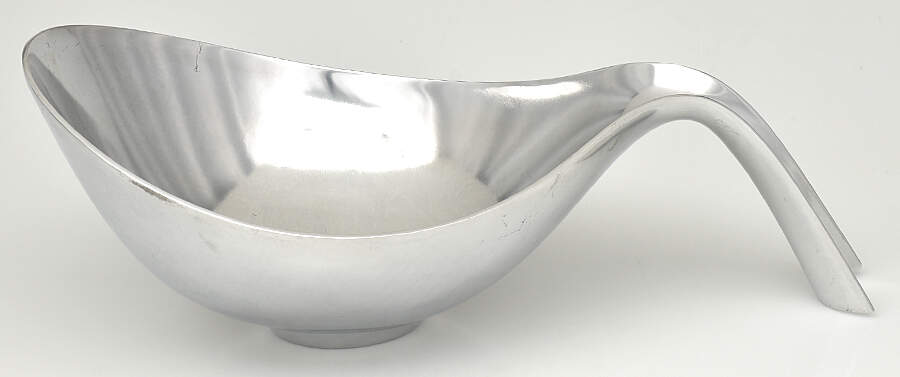 New Wave (Metal, Hollowware) Large Handled Salad Serving Bowl by Villeroy & Boch-1